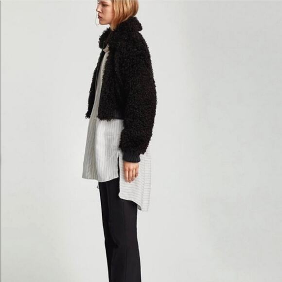 ZARA WOMAN Faux Fur Teddy Bomber Jacket Black Crop Coat Fall Winter Layering S - Picture 8 of 16
